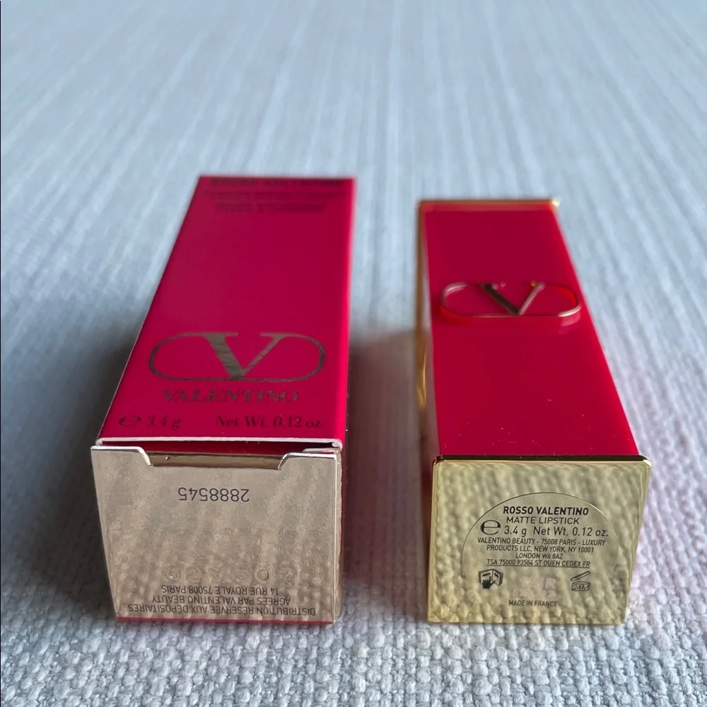 Valentino Rosso Matte Lipstick in 123R falling for nude